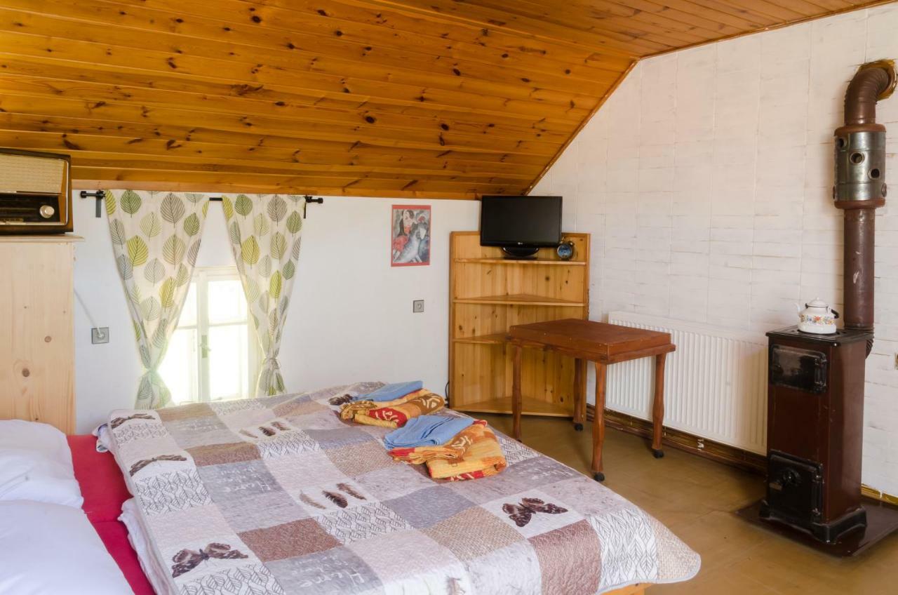 Chaloupka U Sv. Dyndy Nová Ves Exterior foto